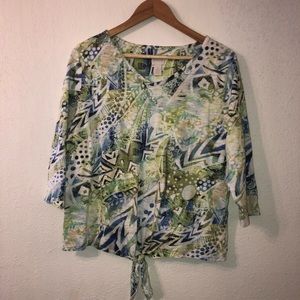 Cute 3/4 sleeve front tie Chico’s shirt! Must have